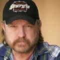 Jim Beaver en guest star